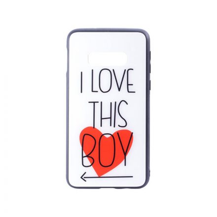 Üveges hátlappal rendelkezó telefontok szivecskés mintával I Love This Boy Samsung Galaxy S10E G970F